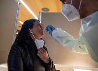 Los contagios de coronavirus se disparan en la República Dominicana