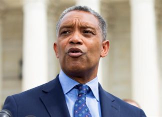 Washington demanda a grupos ultraderechistas por asalto a Capitolio