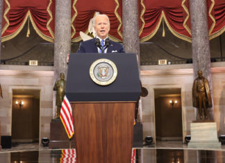 Biden culpa del asalto al Capitolio a Trump, sus «mentiras» y su «ego herido»