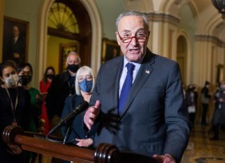 El Senado de EE.UU. prepara un tenso debate sobre el derecho a voto