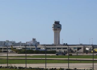 Encuentran en aeropuerto San Juan a psicólogo cubano reportado desaparecido