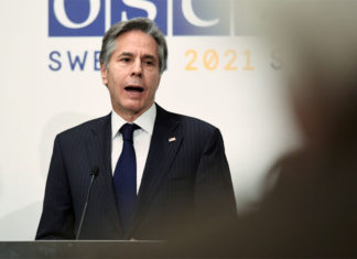 Grupo de 21 fiscales estatales pide «limpiar» política de carga pública