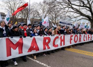 La marcha triunfal de los antiabortistas en Estados Unidos