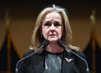 Los congresistas hacen «terapia» en el Capitolio un año después del asalto