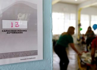 Maestros de Puerto Rico proponen iniciar el próximo semestre de forma virtual