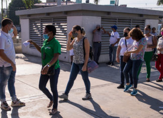 Un error abrir las clases presenciales