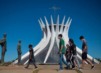 PR ante la oportunidad de convertirse en líder de energía limpia