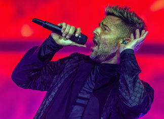 Ricky Martin apoya las protestas de los empleados públicos puertorriqueños