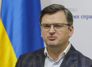 Ucrania pide «más sanciones, más armas y más diplomacia» para parar a Rusia