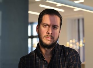 Venezolano publica novela distópica sobre un EEUU igualitario y pobre