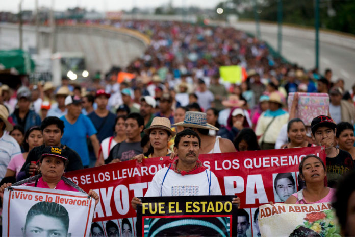 AMLO-ordena-investigar-a-jefes-de-Marina-por-caso-Ayotzinapa