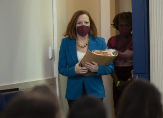 EE.UU. libera 30 millones de barriles de crudo ante la crisis en Ucrania