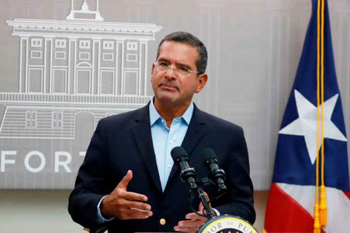 El-gobernador-exige-igualdad-con-resto-de-ciudadanos-de-EE.-UU.