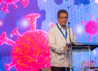 Expresidente dominicano lamenta que Latinoamérica se ha vuelto «irrelevante»