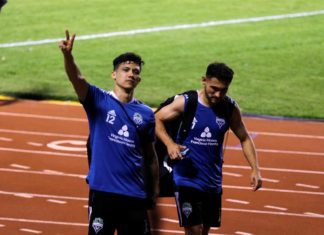 Fredy Montero y Arrega remontan un gol de Chicharito y lanzan a Seattle