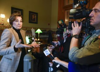 Republicanos acusan a Biden de haber devuelto a EE.UU. a la década de los 70-80