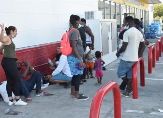 ICE pagó 17 millones de dólares por hospedaje para inmigrantes que no usó
