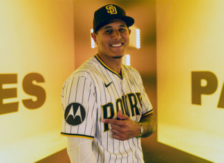 Llega la publicidad a los uniformes del béisbol en EEUU
