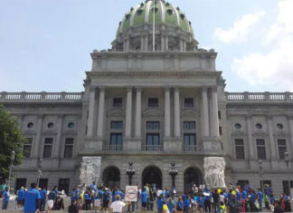 Los residentes de Pensilvania votan el 17 de mayo