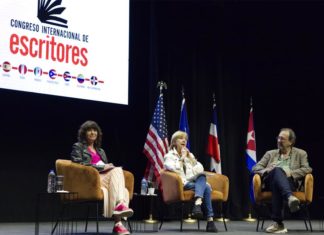 Puerto Rico recupera músculo cultural con un congreso de grandes escritores