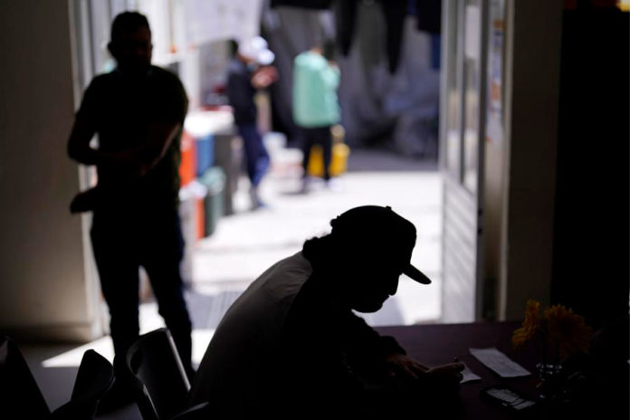 Supreme-Court-weighs-policy-for-migrants-to-wait-in-Mexico