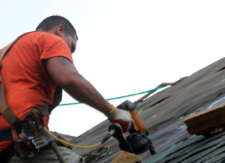 Urgen reformar visas para trabajadores no agrícolas para evitar esclavitud