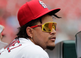 Carlos Martínez suspendido 80 juegos por positivo de droga