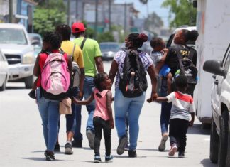 Hijos de haitianos denuncian trabas para recuperar la ciudadanía dominicana