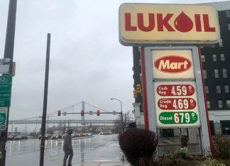 La gasolina sube junto con los bolsillos millonarios