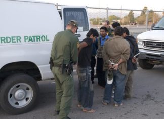 Alertan a inmigrantes sobre cambios en prioridades de arresto y deportación
