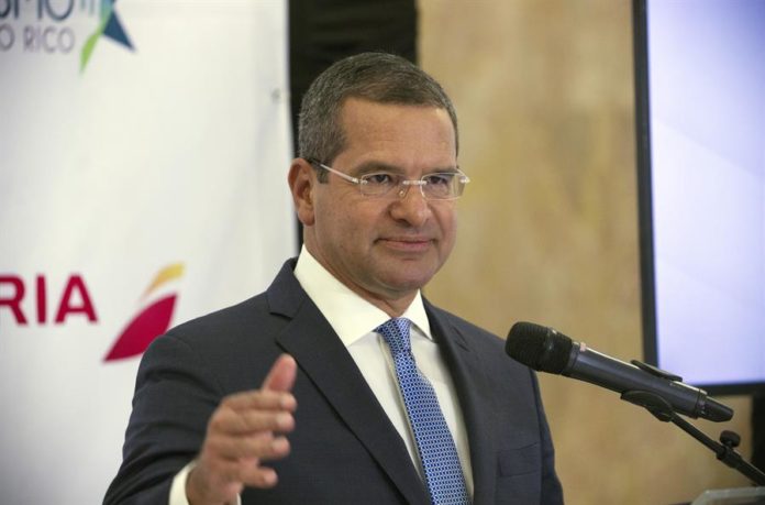 Gobernador de Puerto Rico rechaza modelo actual de estatus ante EEUU