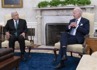 Biden pide paciencia ante las demandas migratorias de López Obrador