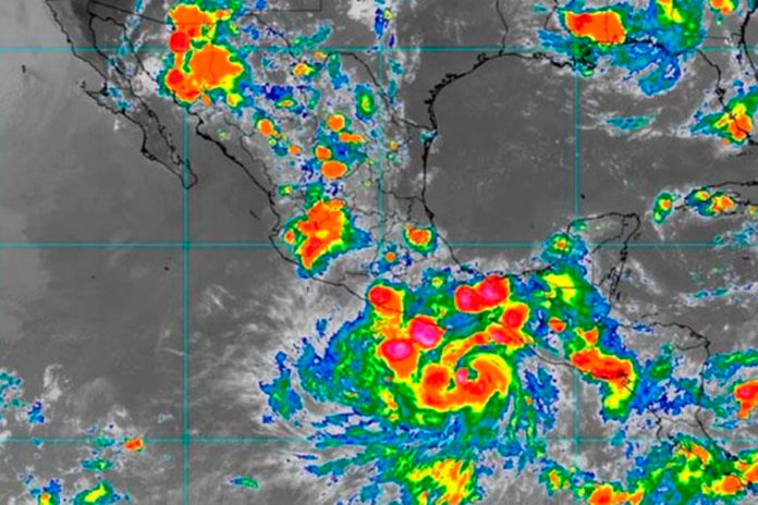 Bonnie-se-convierte-en-huracán-en-el-sur-de-México