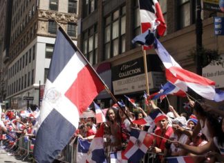 Dominicanos celebran el 14 de agosto 40 aniversario de desfile en Nueva York