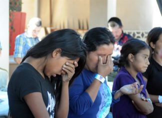 EEUU establece nueva guía para evitar separaciones de familias migrantes