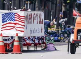 El autor confeso del tiroteo del 4 de julio en EEUU preveía un segundo ataque