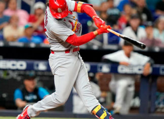 Hall, Hoskins homer, lead Phillies past Arenado, Cardinals