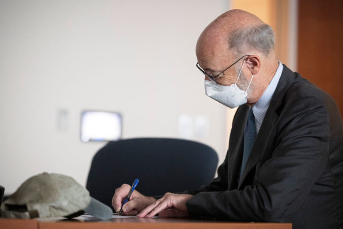 Signs-of-trouble-emerge-in-talks-on-late-Pennsylvania-budget