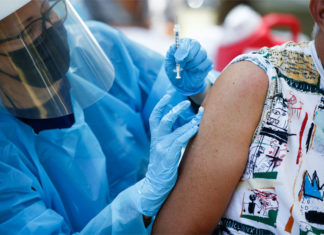 La aplicación de vacunas contra la viruela del mono no van a la par de la necesidad