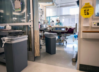 Las clínicas de salud sexual luchan sin medios contra la viruela del simio