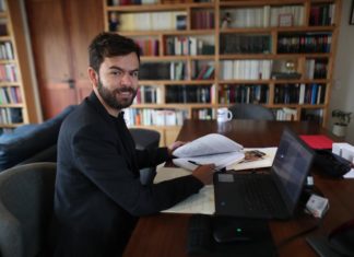 Libro narra un siglo de políticas antinarcóticas erróneas en México y América