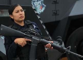 Mexicana indígena hace historia en Policía de Chihuahua en medio de violencia