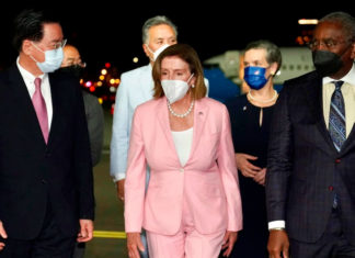 Presidenta de Cámara de Representantes de EEUU, Nancy Pelosi, llega a Taiwán pese a amenazas de China