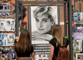 Princess Diana turned heads, was cover girl in Eagles jacket