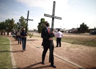 «Puede volver a pasar», alertan en El Paso al cumplirse 3 años de la matanza