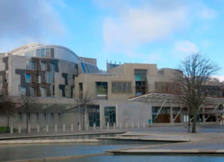 Todos los productos menstruales ya son gratuitos en Escocia