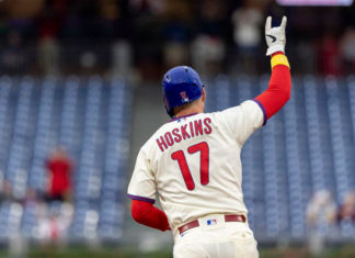 Phillies on the move, for road trip and toward the playoffs