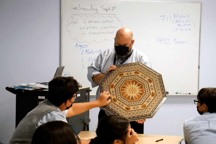 Esperanza-Academy-Celebrates-Hispanic-Heritage-Month