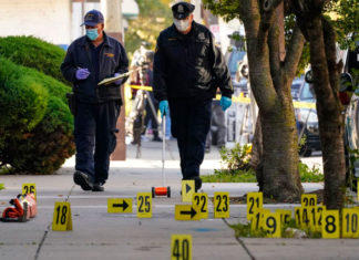 3 officers injured, suspect killed in Philadelphia shooting