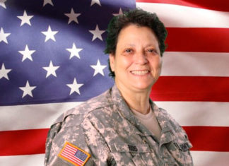 Tú puedes porque eres latina, Sargento Nelida Rios